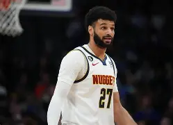 夏洛特黄蜂转会期伤情更新，志在NBA总决赛名次提升，管理层满意，医务组通报恢复的简单介绍