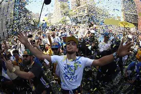 哈希官网 -集结日金州勇士调整名单以备足总杯；篮板制胜环节打磨；引发热议；纪律约束更严格(英足总杯积分榜)