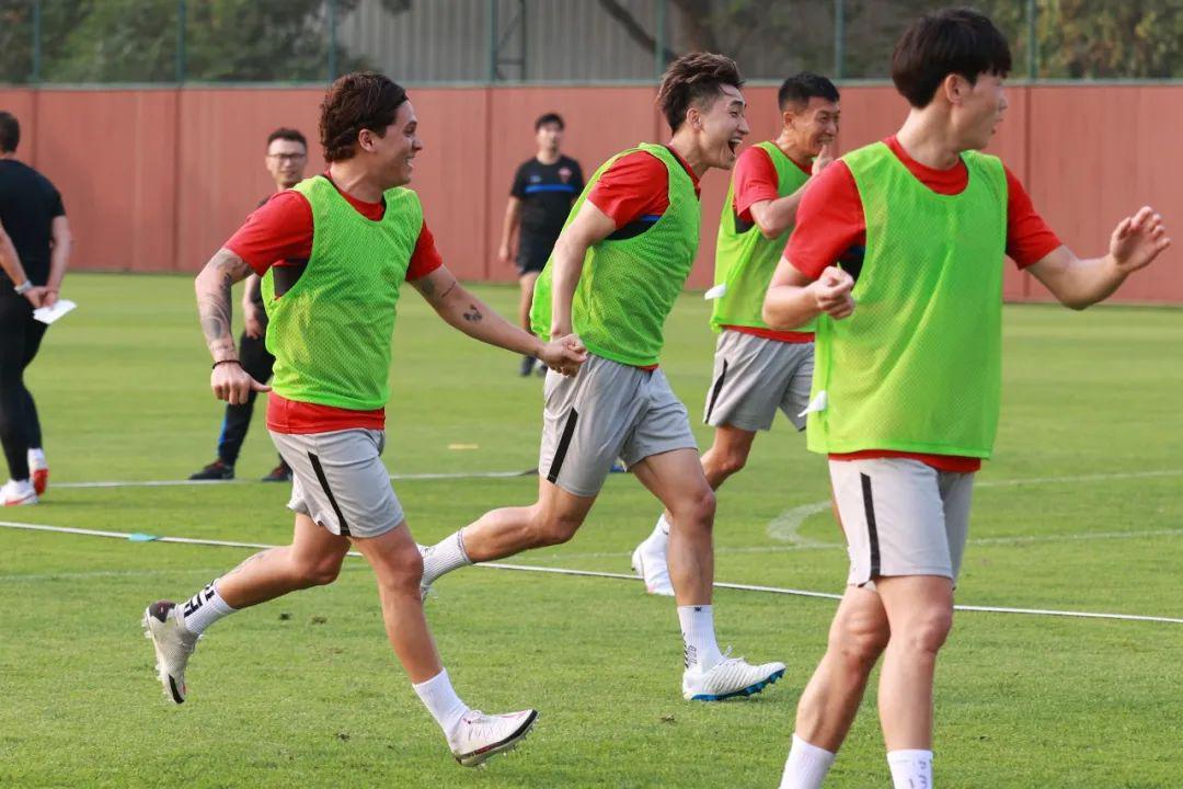 哈希娱乐城 -拜仁对门兴格拉德巴赫在线观看